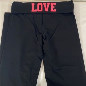 VS yoga pants